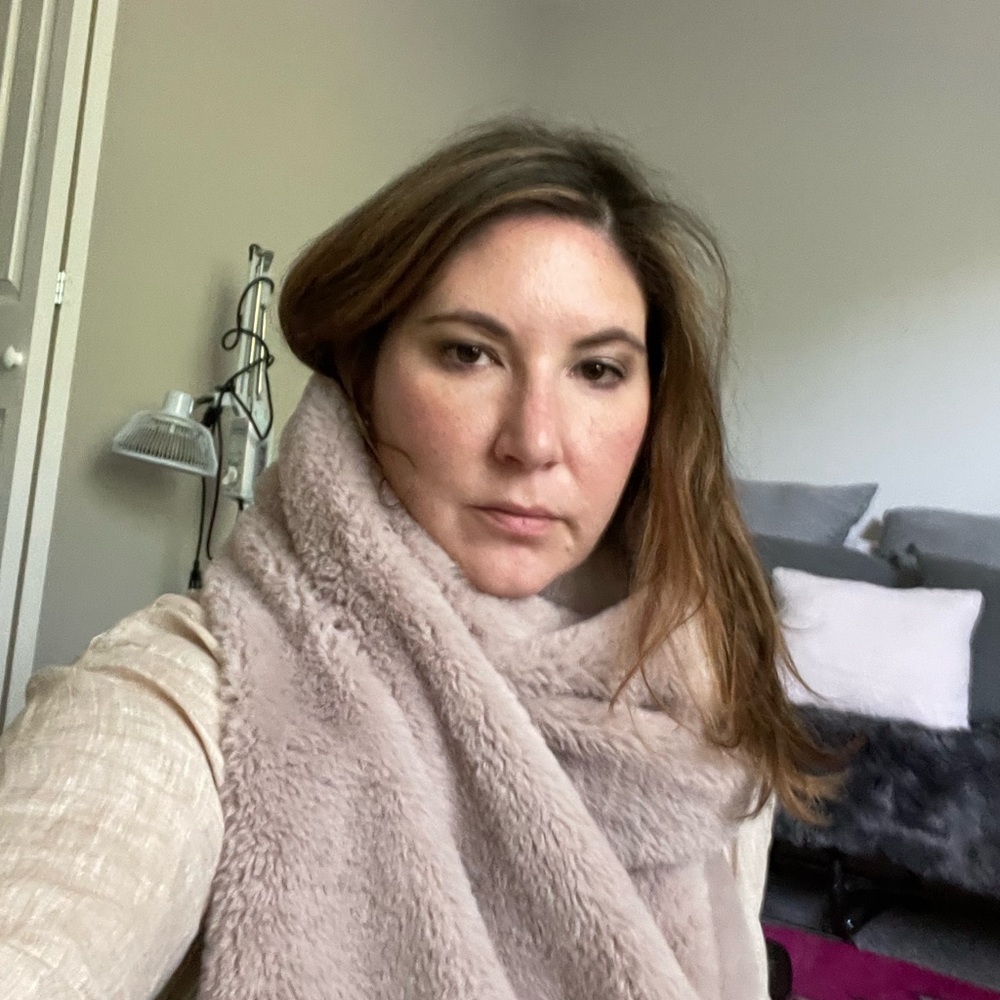 Donni charm chunky blush scarf